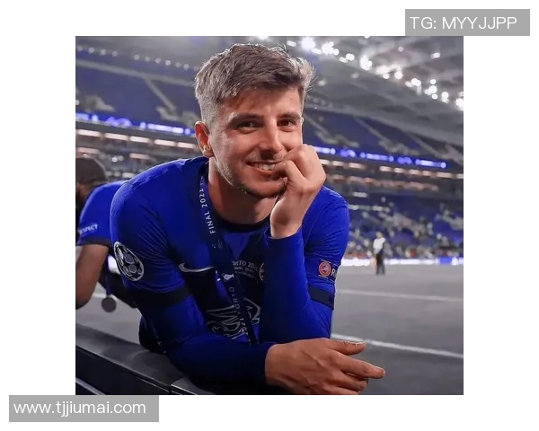 历届帅哥足球明星盘点与魅力风采回顾 历届帅哥足球明星盘点与魅力风采回顾